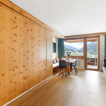 Guardaval 101 By Interhome
