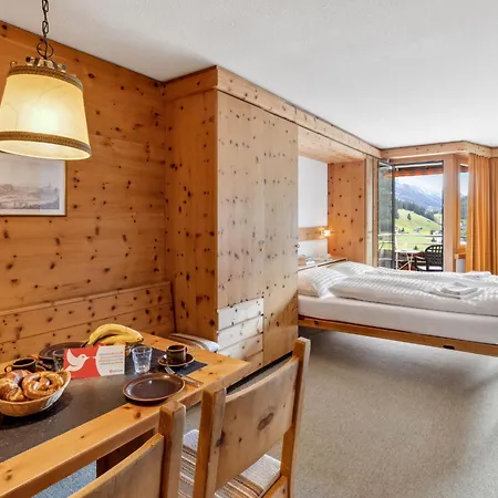 Guardaval 101 By Interhome